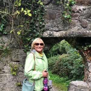 Meet your Posher, Ellen